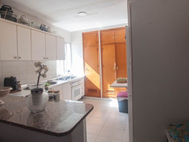 Villa avec 3 Chambres  à Estepona