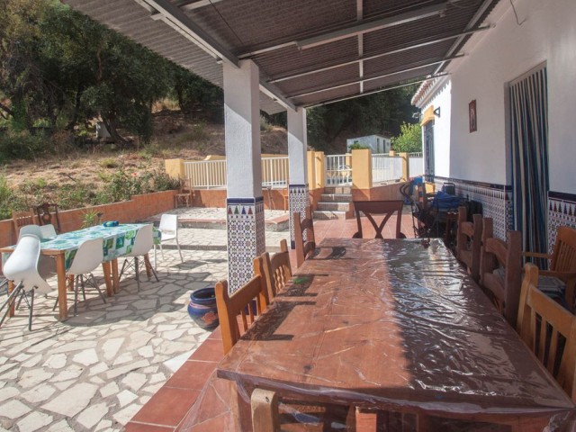 Villa avec 3 Chambres  à Estepona