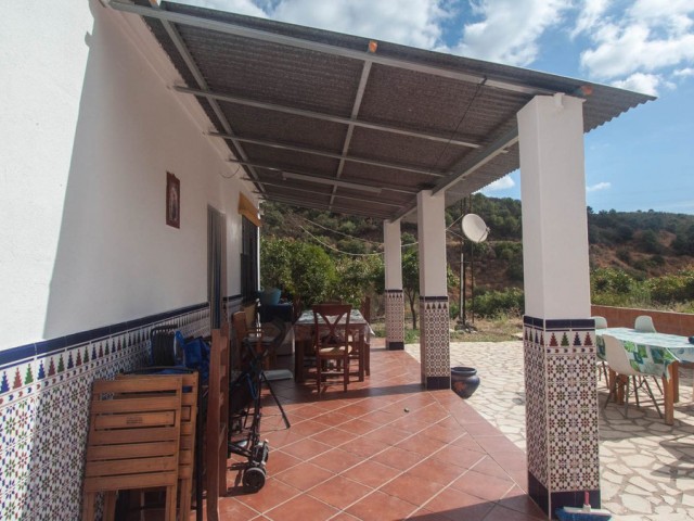 Villa avec 3 Chambres  à Estepona