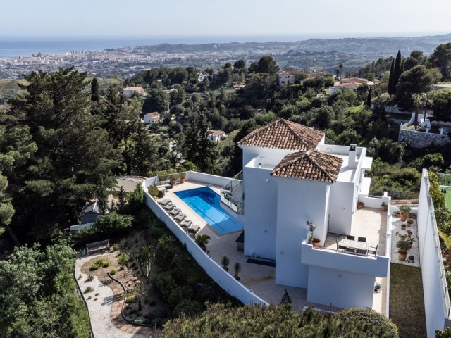3 Bedrooms Villa in Mijas