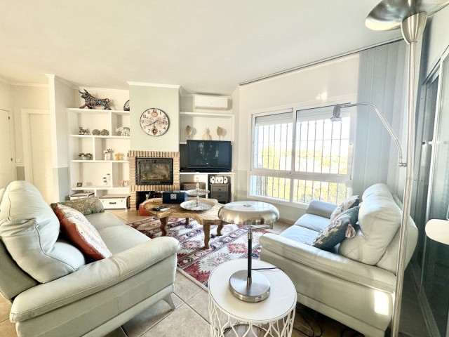 4 Bedrooms Villa in Mijas Costa