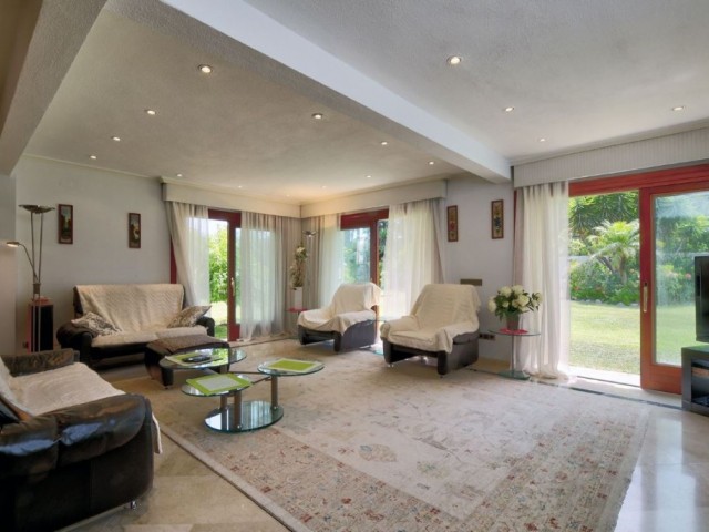5 Slaapkamer Villa in Costalita
