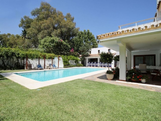 5 Slaapkamer Villa in Costalita