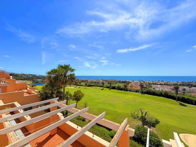 Penthouse in Casares Playa