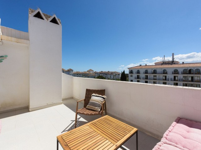 3 Soveroms Rekkehus i Nueva Andalucía