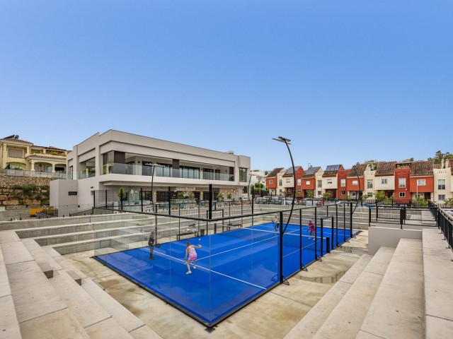 Apartamento con 2 Dormitorios  en Selwo