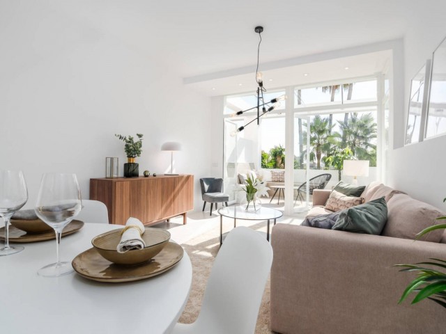 Apartamento con 3 Dormitorios  en Benahavís