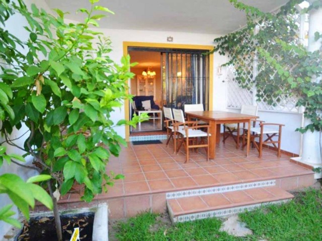 Apartamento con 2 Dormitorios  en Las Chapas