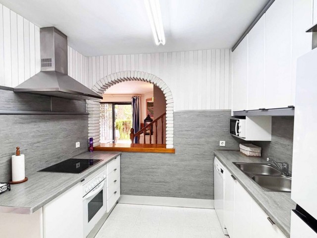 Apartamento con 2 Dormitorios  en Las Chapas