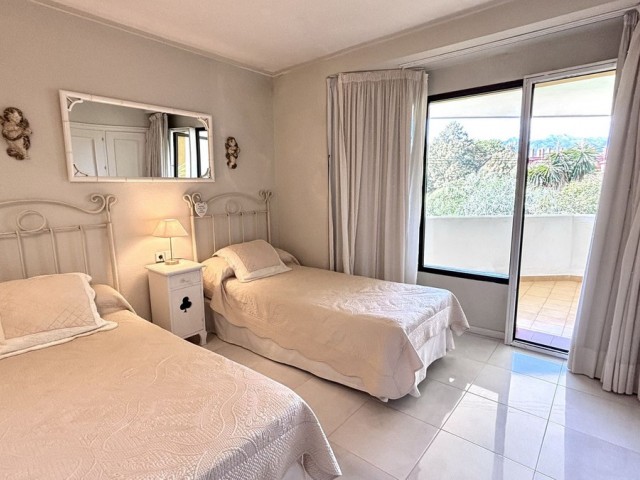 Apartamento con 2 Dormitorios  en Las Chapas