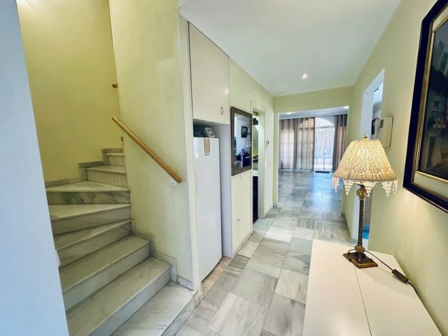 Radhus, Riviera del Sol, R5179777