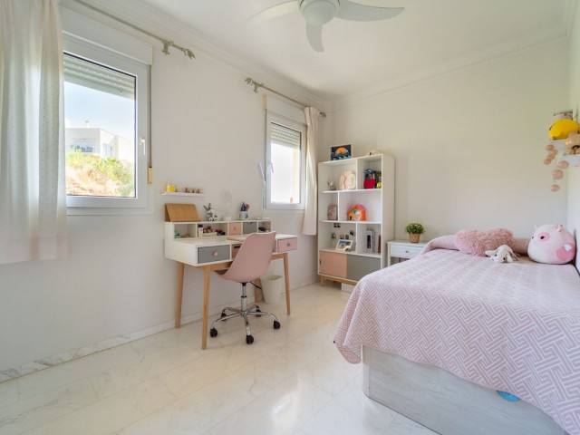 Penthouse avec 3 Chambres  à Torrequebrada