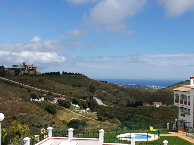 Appartement avec 2 Chambres  à Calahonda