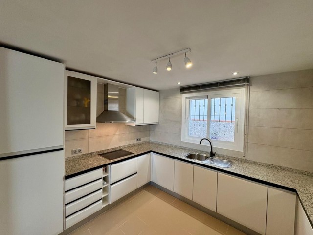 Appartement avec 2 Chambres  à Calahonda