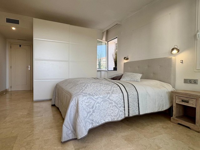 Appartement avec 2 Chambres  à Calahonda