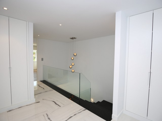 5 Bedrooms Townhouse in Nueva Andalucía