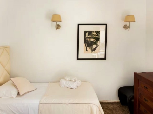 5 Bedrooms Townhouse in Nueva Andalucía