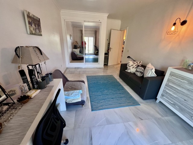 3 Slaapkamer Rijtjeshuis in El Paraiso