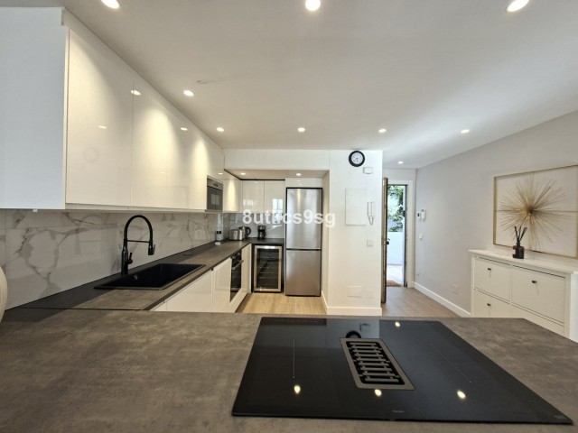 3 Bedrooms Apartment in Nueva Andalucía