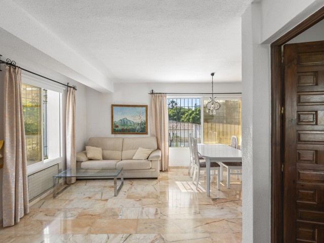 2 Bedrooms Villa in Nueva Andalucía