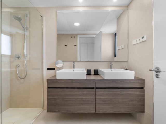 2 Sovrums Lägenhet i Fuengirola