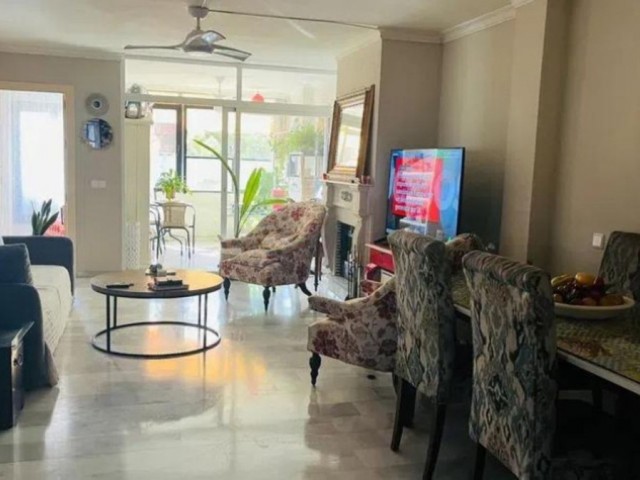 3 Bedrooms Apartment in Nueva Andalucía