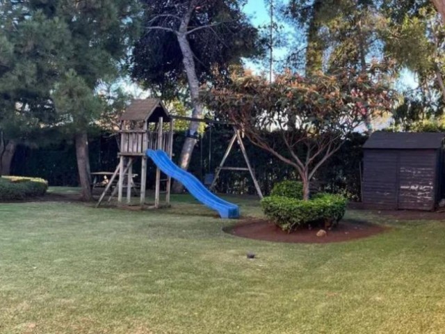 3 Bedrooms Apartment in Nueva Andalucía