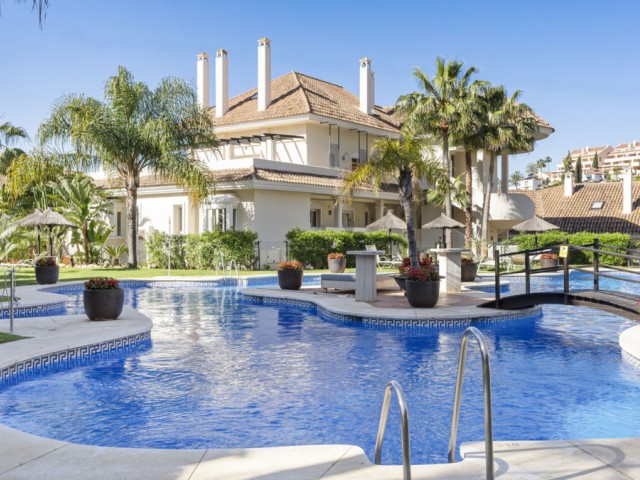 Appartement avec 2 Chambres  à Nueva Andalucía