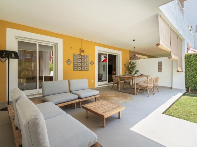 Leilighet, New Golden Mile, R5234476