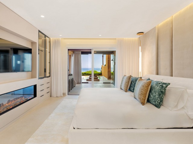 4 Soveroms Leilighet i Estepona