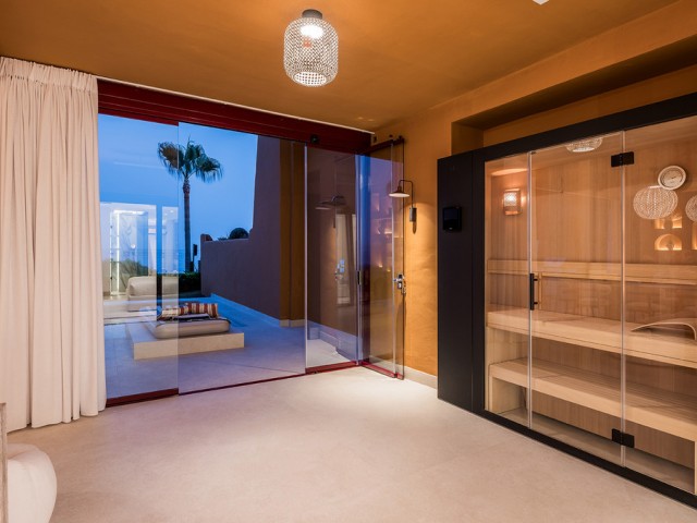 4 Soveroms Leilighet i Estepona