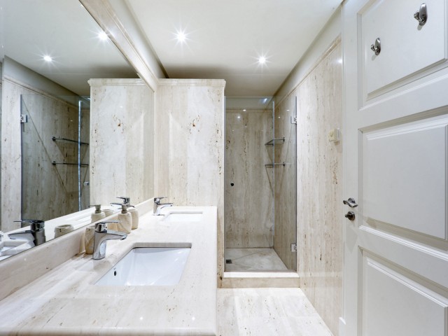 3 Soveroms Leilighet i Estepona