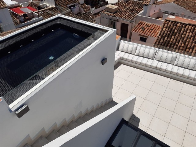 4 Soveroms Rekkehus i Estepona