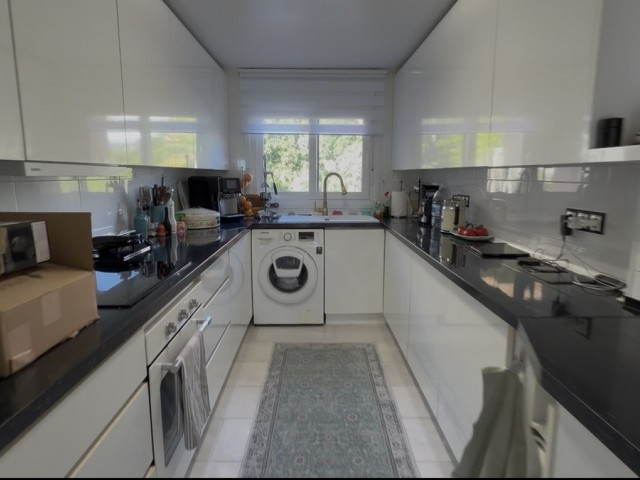 Appartement avec 3 Chambres  à Casares