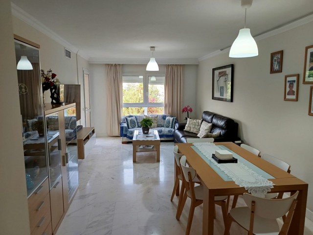 5 Soveroms Leilighet i Estepona