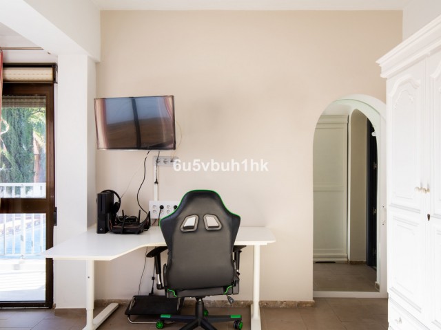 5 Soveroms Villa i Torremolinos