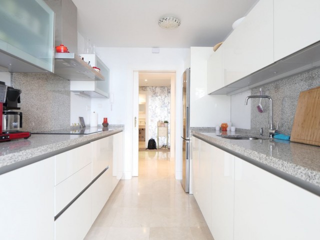 Appartement avec 2 Chambres  à Nueva Andalucía