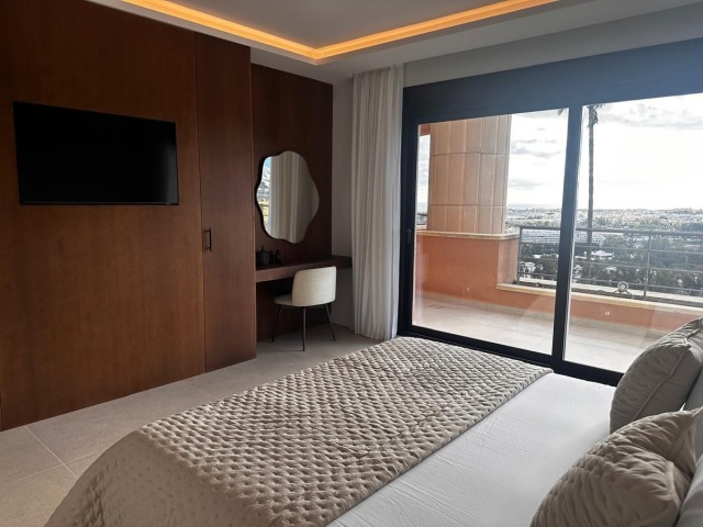 Appartement avec 3 Chambres  à Nueva Andalucía