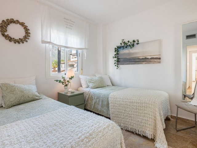 Appartement avec 3 Chambres  à Nueva Andalucía