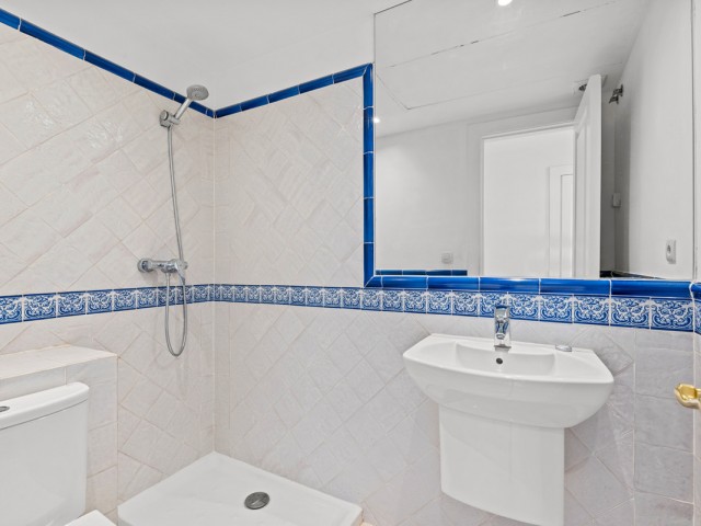 Maison mitoyenne avec 3 Chambres  à Casares