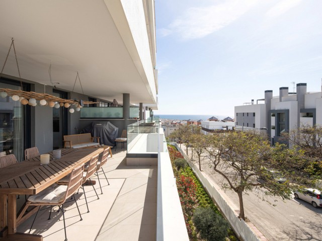 4 Soveroms Leilighet i Estepona