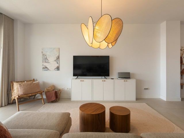 4 Soveroms Leilighet i Estepona