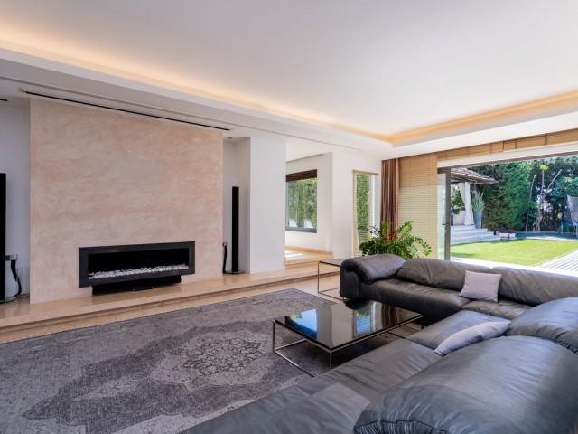 5 Slaapkamer Villa in Costalita