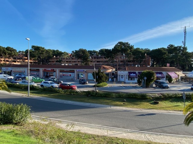 Commercial in Elviria