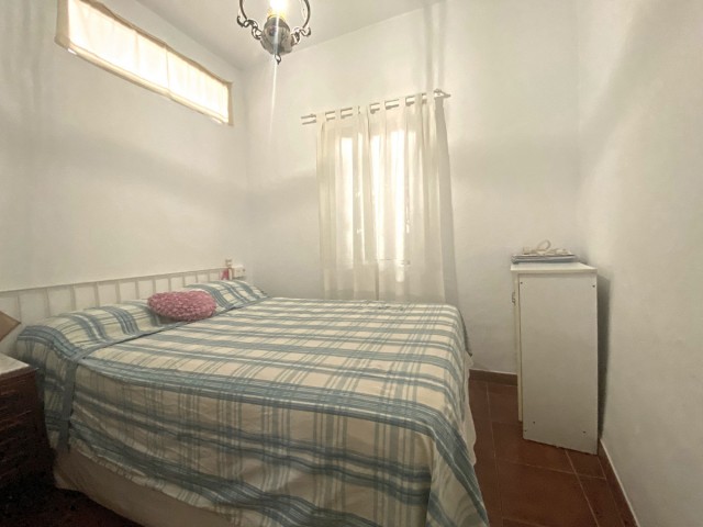 Adosado con 3 Dormitorios  en Estepona