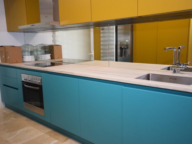 Apartamento con 3 Dormitorios  en Costalita