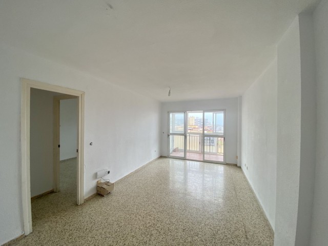 Apartment, Torremolinos, R4361638