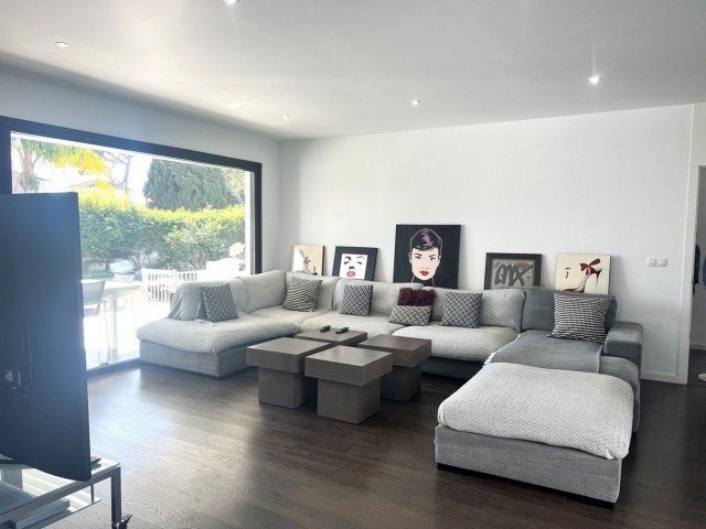 Villa avec 5 Chambres  à Marbella