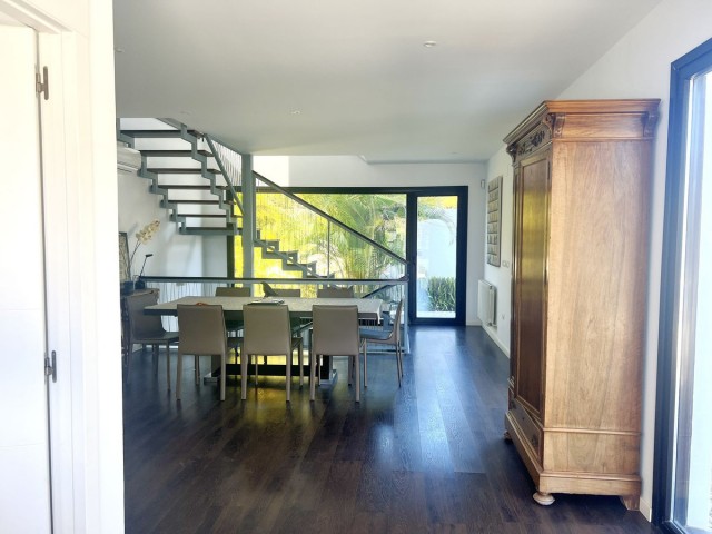 Villa avec 5 Chambres  à Marbella