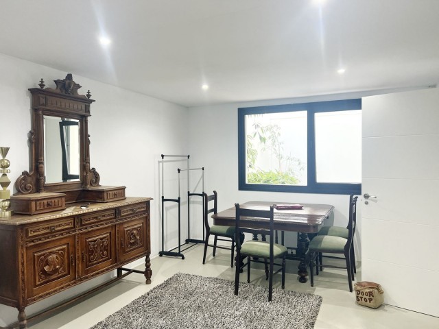 Villa avec 5 Chambres  à Marbella
